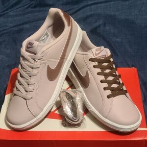 *SOLD on M!* Nike Court Royale Low, New In Box! Womens 11 / Mens 9.5